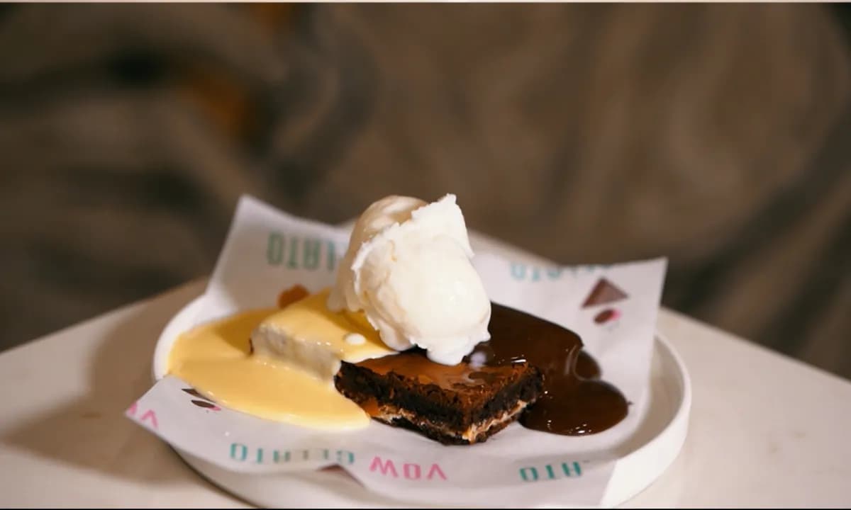 Beyaz Çikolatalı Brownie